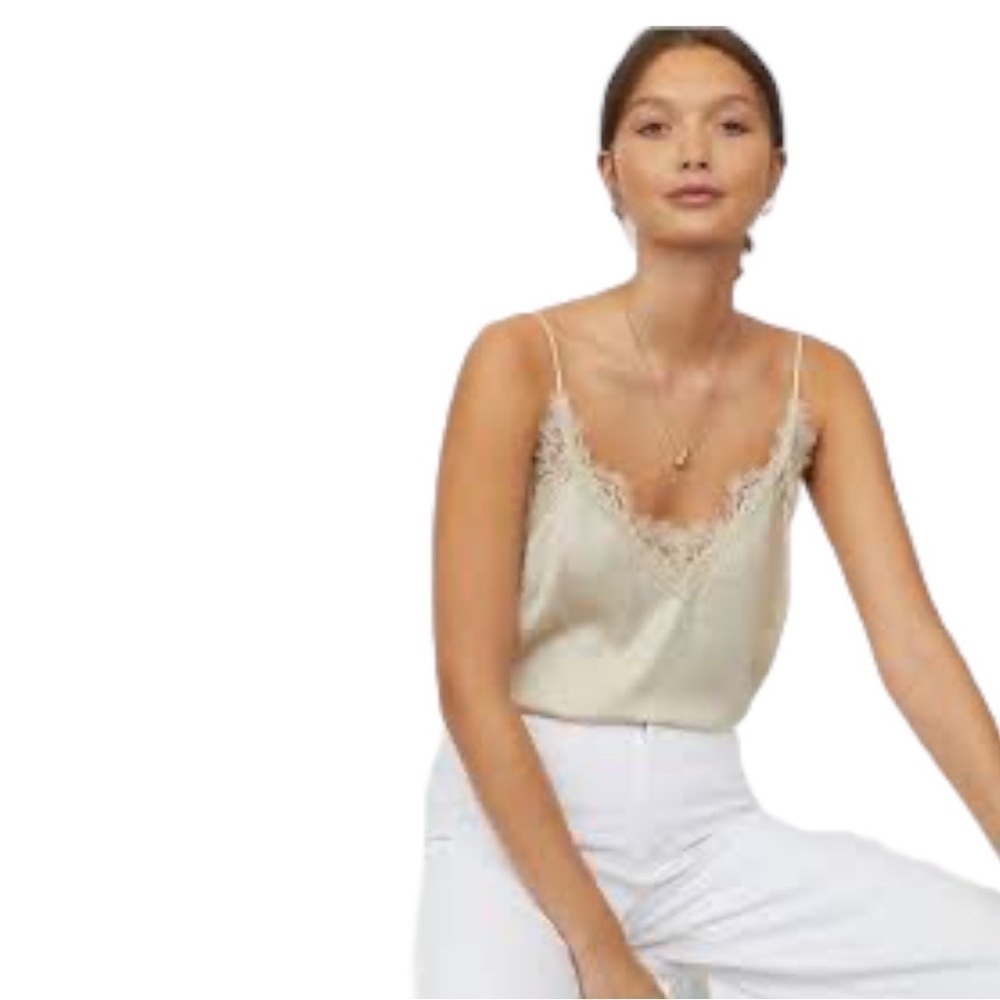 Bundle of 2: Spaghetti Strap Camisoles by H&M & LOVEAU Dear (Wardrobe Essential)